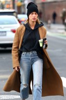 Hailey Baldwin Longsleeve T-shirt #3125773