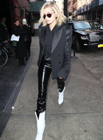 Hailey Baldwin Tank Top #3125774
