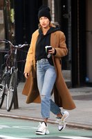 Hailey Baldwin tote bag #G1367876