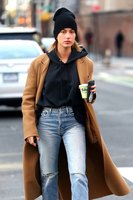 Hailey Baldwin Tank Top #3125785