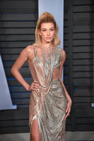 Hailey Baldwin Sweatshirt #3150150