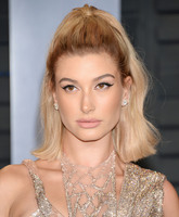 Hailey Baldwin mug #G1392271