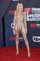 Hailey Baldwin Tank Top #3162877