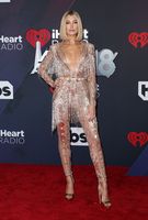Hailey Baldwin mug #G1405113