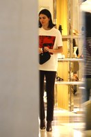 Hailey Baldwin Longsleeve T-shirt #3201166