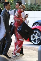 Hailey Baldwin Longsleeve T-shirt #3201180