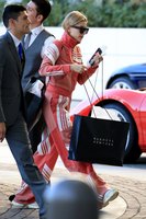Hailey Baldwin Longsleeve T-shirt #3201186