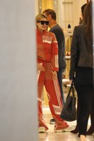 Hailey Baldwin Longsleeve T-shirt #3201230