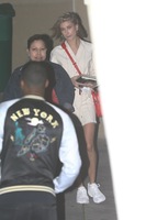 Hailey Baldwin Longsleeve T-shirt #3241012