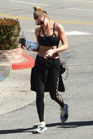 Hailey Baldwin mug #G1483158