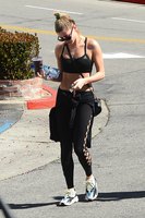 Hailey Baldwin mug #G1483179