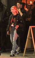 Hailey Baldwin Sweatshirt #3276075