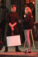 Hailey Baldwin Longsleeve T-shirt #3276076