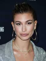 Hailey Baldwin mug #G2405085