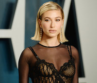 Hailey Bieber longsleeve t-shirt #3937654