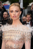 Hailey Clauson Sweatshirt #3853166