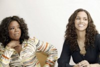 Halle Berry tote bag #G117038