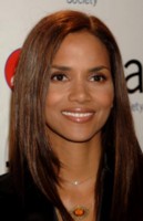 Halle Berry tote bag #G118751