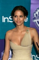 Halle Berry longsleeve t-shirt #1258828