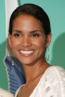 Halle Berry tote bag #G129554