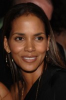 Halle Berry tote bag #G136292