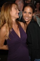 Halle Berry tote bag #G136294