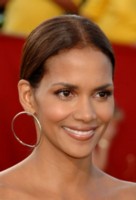 Halle Berry tote bag #G136307