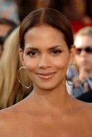 Halle Berry tote bag #G136308