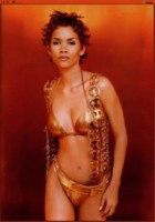 Halle Berry longsleeve t-shirt #1290578