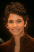 Halle Berry Longsleeve T-shirt #1290584