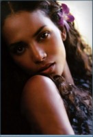 Halle Berry t-shirt #1290632