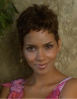 Halle Berry Longsleeve T-shirt #1290768