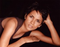 Halle Berry Longsleeve T-shirt #1305533