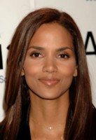 Halle Berry Sweatshirt #1357910