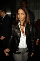 Halle Berry Longsleeve T-shirt #1375294