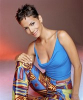 Halle Berry Longsleeve T-shirt #1375299