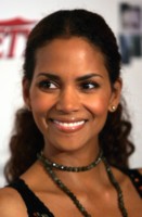 Halle Berry Sweatshirt #1431080