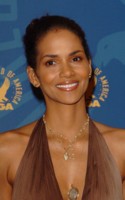 Halle Berry Longsleeve T-shirt #1431106
