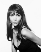 Halle Berry Sweatshirt #1495799