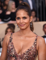 Halle Berry tote bag #G1201128