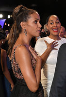 Halle Berry Sweatshirt #2959045