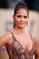 Halle Berry tote bag #G1201150