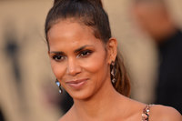 Halle Berry t-shirt #2959074