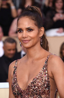 Halle Berry tote bag #G1428371