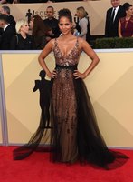 Halle Berry Sweatshirt #3186379