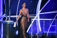 Halle Berry t-shirt #3186524