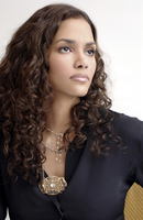 Halle Berry t-shirt #3624360