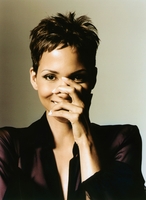 Halle Berry Longsleeve T-shirt #3873011
