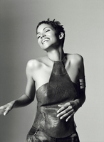 Halle Berry mug #G2490281