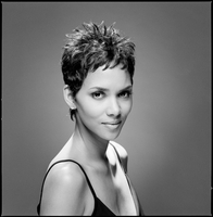 Halle Berry tote bag #G2540707